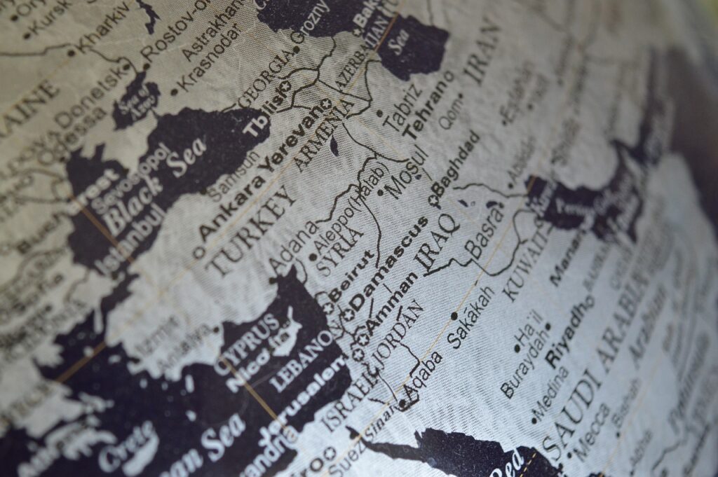 guerra-medio-oriente-usa-iran-viaggi-voli-cancellati-matthma-experience-travel-designer